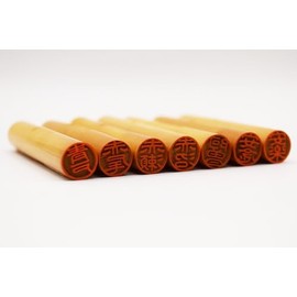 It is an easy-to-use seal with a diameter of 0.4 inches (10 mm) and a length of 2.3 inches (58 mm)