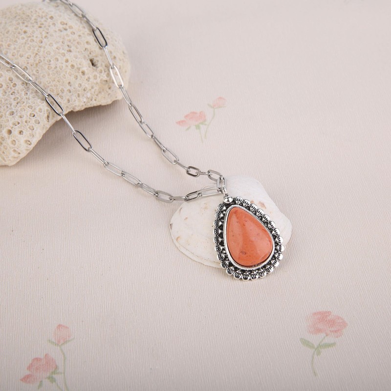 Colloca Orange Spiny Oyster Pendant Necklace for Women, Turquoise Orange