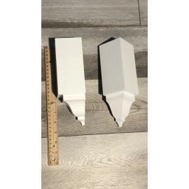 Crown Molding Corners (insides) 4 Pack for 3 5/8” crown on a vaulted ceiling