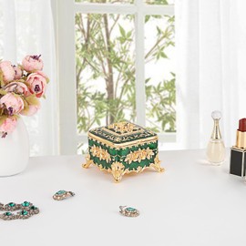 IGNPION Decorative Trinket Box Vintage Jewelry Box Small and Exquisite Trinket Storage Organizer Case For Rings Earrings Necklace Square, Green