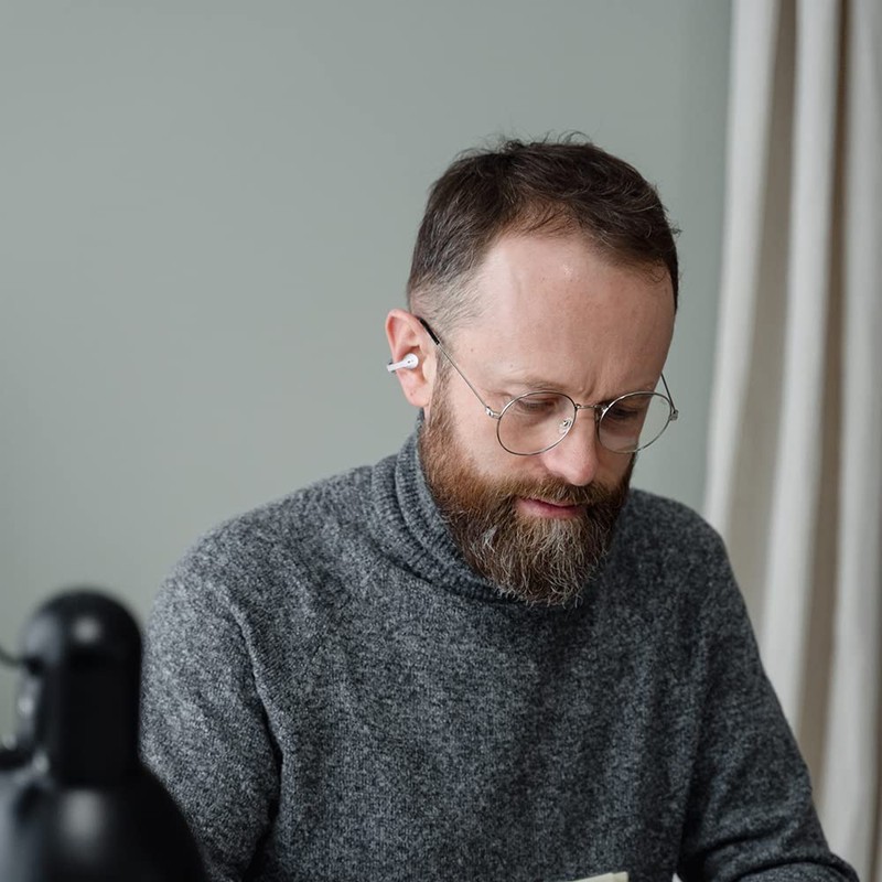 Wireless Ear Clip Skeleton Conduction Headphones, Premium Open Ear Headphones