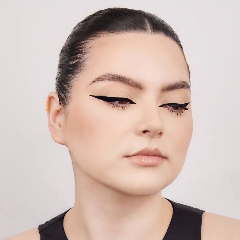 Goc, Infinity Liner, Delineador En Gel, Larga Duración Color Sombra