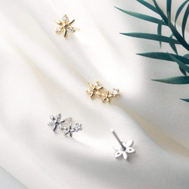 Little Flower CZ Stud Earrings S925 Sterling Silver Dainty Rhinestone Crystal Asymmetrical Daisy Flower Cartilage Studs Earring Ear Piercing Cute Jewelry Gifts for Women Girls BFF (Silver)