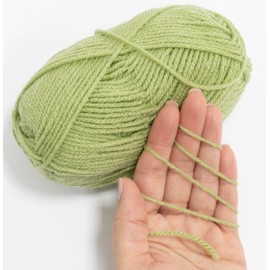 AERZETIX - C75796 - 50g ball of knitting yarn - light green - 100% acrylic - crochet needles making haberdashery clothes chenille
