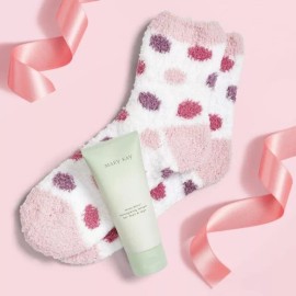 Mary Kay New Mary Kay Mint Bliss Energizing Lotion for Feet & Legs 2023 Ltd Edition Socks