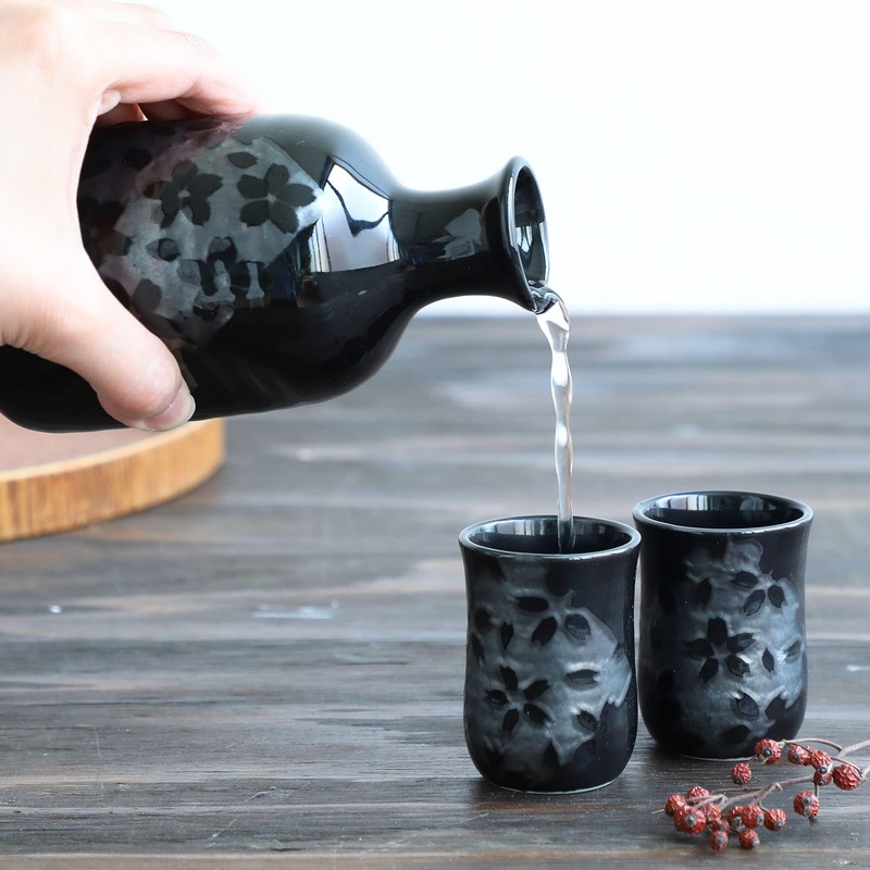 Asayu Japan Sake Bottle and Cups Set