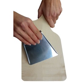 Goldspatz Ergonomic Spaetzle Board & Scraper with Engraved (Spaetzle-Recipe in English)