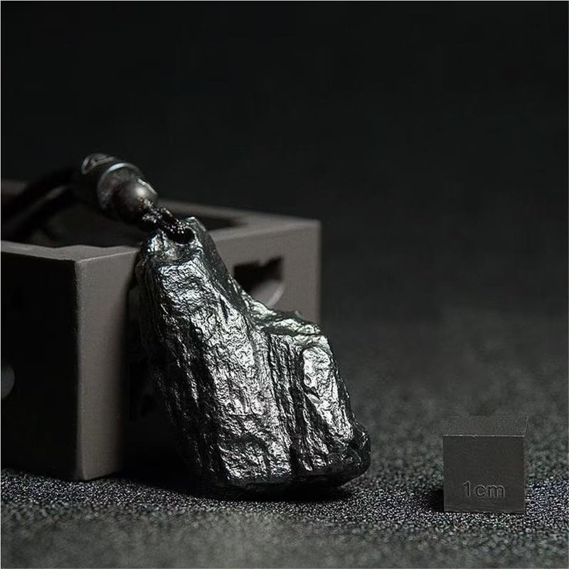 KETLIXS Raw Meteorite Iron Silicide Siderolite Meteorite Necklace Cosmic Tektites