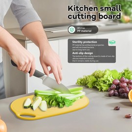 Li&Zhao Plastic Cutting Boards for Kitchen - Chopping Board Small Cutting Board for Meat Cutting Mats for Kitchen Cooking (Yellow)