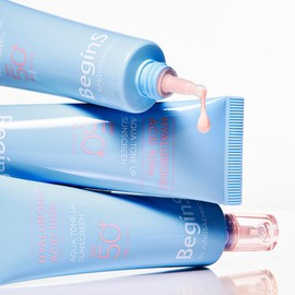 Begins by Jung Saem Mool Blue Chamomile Hyaluronic Acid Moisture Tone-Up Sun Cream / 비긴스 바이 정샘물 블루 캐모마일 히알루론산 수분 톤업 선 크림