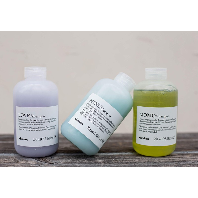 Davines Momo Moisturizing Shampoo for Dry and Dehydrated Hair, 8.45