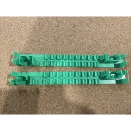 Unbranded HO 2 Streamliner Passenger Car Train Interior Set / Lot green Fits Athearn