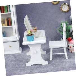 Kisangel 1pc Computer Table Model Creative Mini Furniture for Dollhouse Decoration Realistic Design for Photography Props and Miniature Lovers