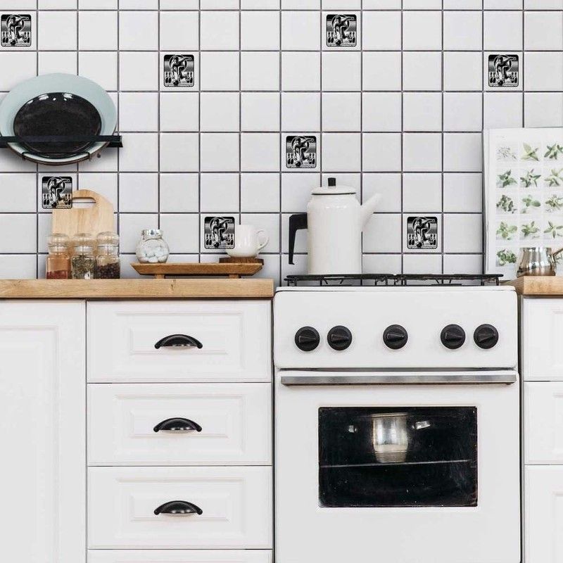 'Bowling Player' 108mm Square Ceramic Tile (TD00027837)