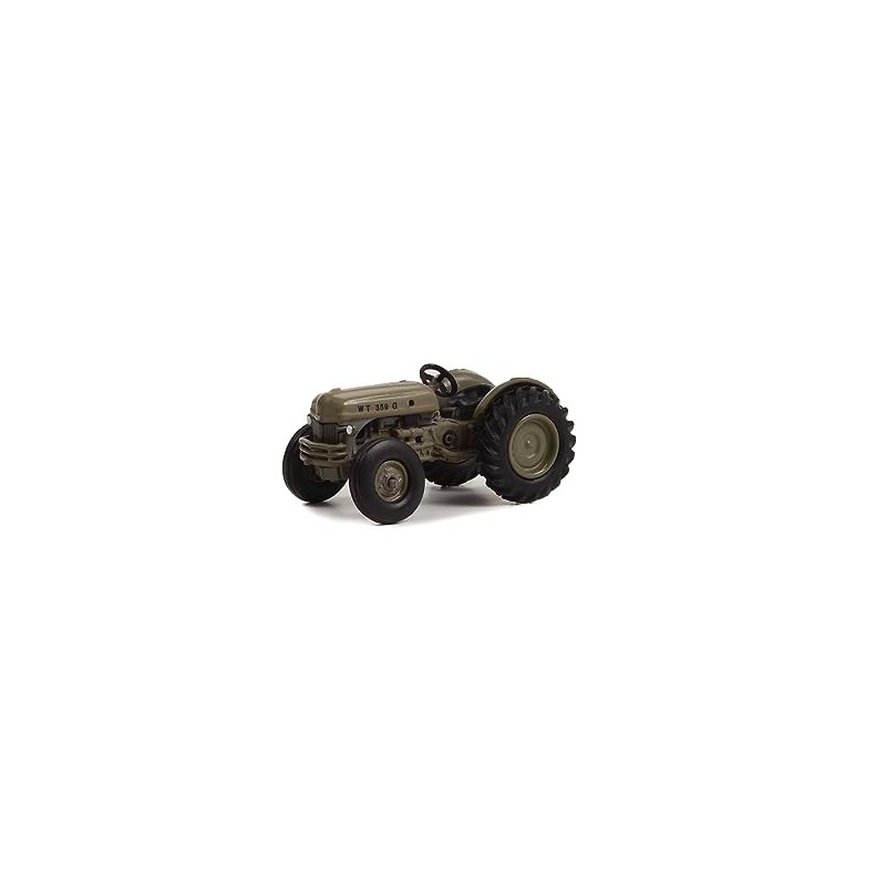 Greenlight 1:64 Down on The Farm Series 7-1943 2N Tractor