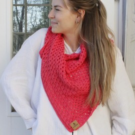 myboshi Livia Bamboo Cloth Crochet Kit for Beginners with Bamboo Yarn, Crochet Hook, Wool Needles, Label, 60% Viscose, 40% Cotton, Red (Raspberry) with Crochet Hook