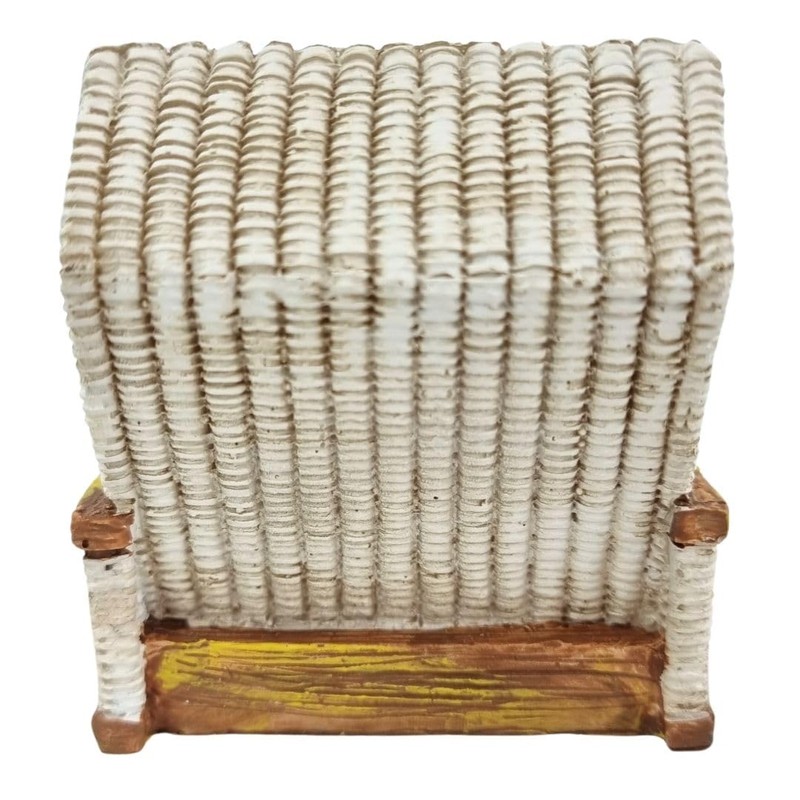 Dio Beach Chair Couple Figurine Made of Polyresin Decorative Figurine