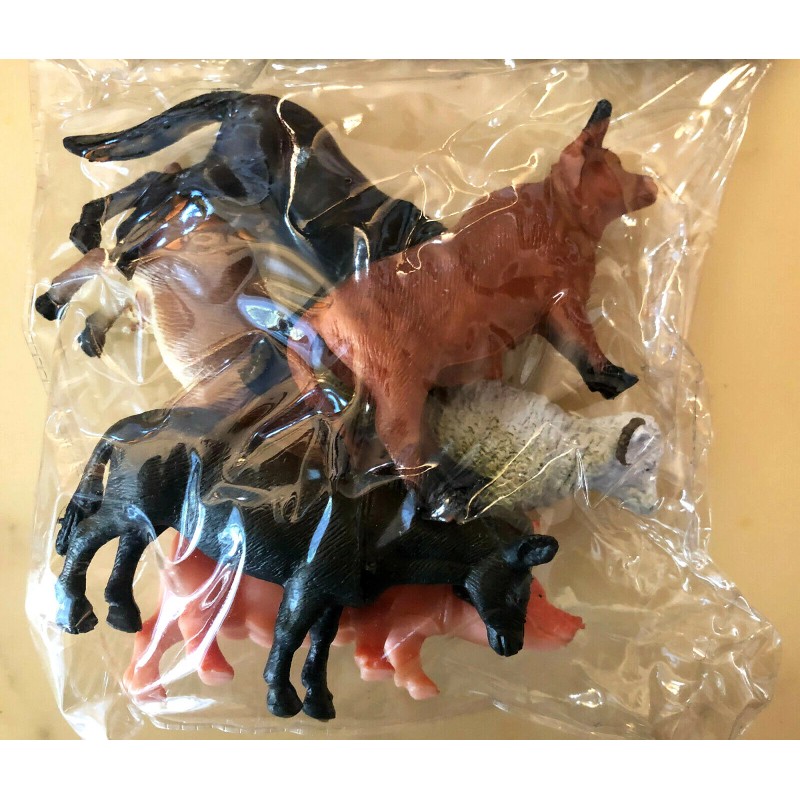 HS New FARM Plastic ANIMALS Models Toys, Figurines: Horse Pig