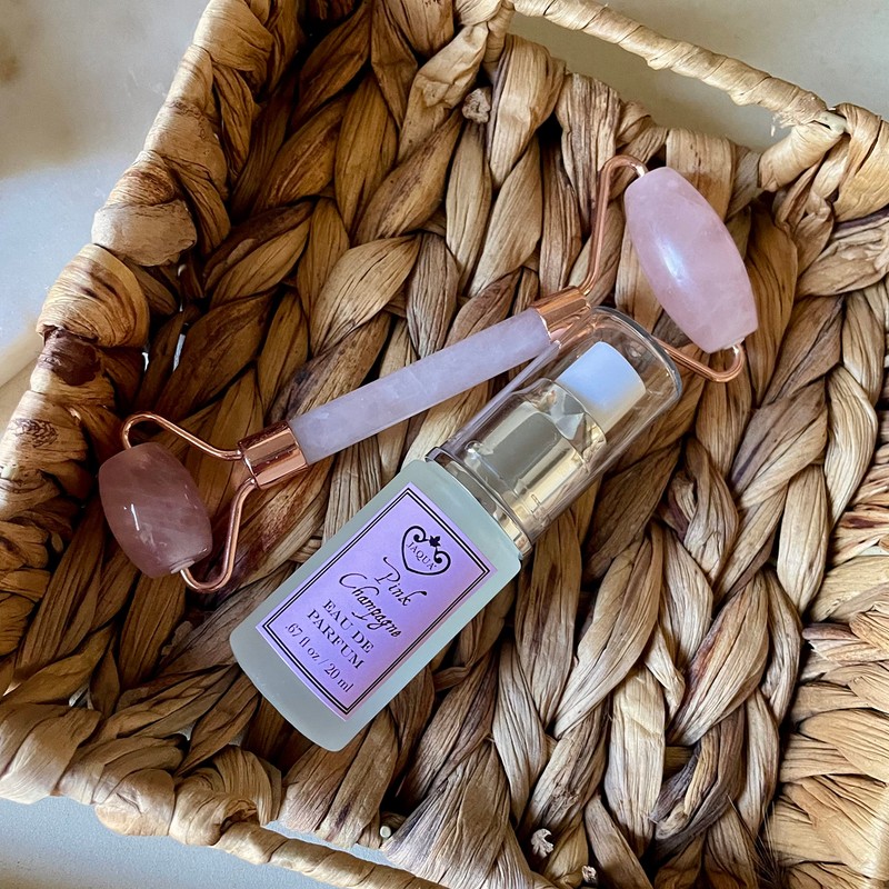 Jaqua Eau de Parfum Spray - Pink Champagne