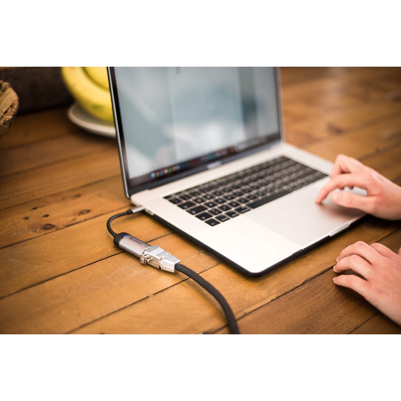 Verbatim USB-C to VGA Adapter for Connecting Thunderbolt 3 &