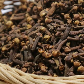 Chamdu-ri 600g of fennel clove (300g x 2) (from Indonesia) Ingredients for Eojin-scented tea / 참두리 정향 600g (300g x 2) (인도네시아산) 어진향차 재료