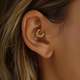 MOQIKAKA 16G 8mm Septum Rings Gold: Chain Link Nose Ring Hoops, Stainless Steel Nose Lips Helix Cartilage Clicker Hoop Earrings, Rook Daith Tragus Piercing Rings for Women Men