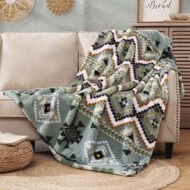 CASAAGUSTO Boho Sherpa Throw Blanket, Aztec Throw Blanket,Ultra Soft, Warm, Cozy, Plush, Thick Fleece Throw Blanket for Couch, Bed, Sofa (Olive Green 50 * 60 Inch)