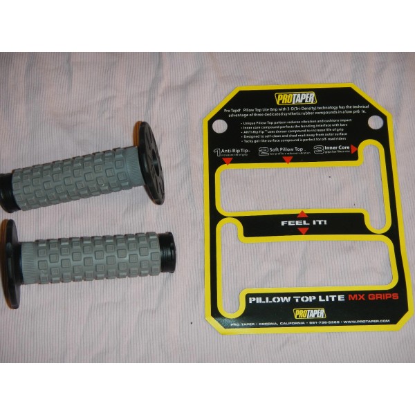WTO 7/8 inch PILLOW TOP HANDLE BAR MX GRIP SET