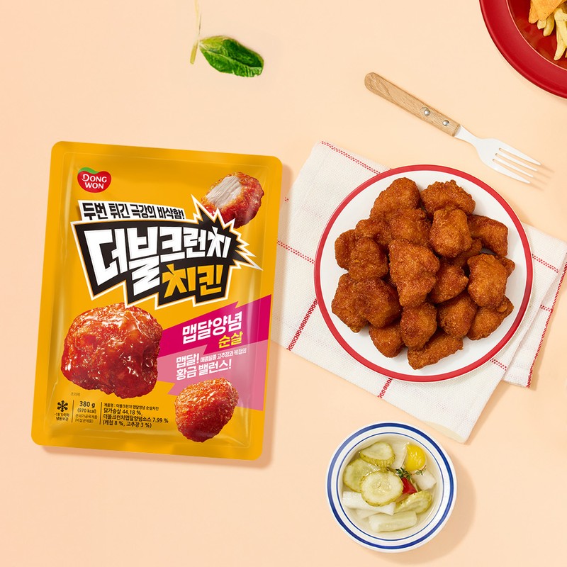 Dongwon Double Crunch Sweet Honey Boneless Chicken 380g + 4