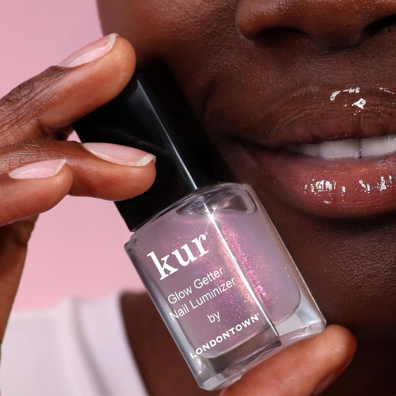 LONDONTOWN Glow Getter Nail Luminizer – One-Step Nail Treatment with