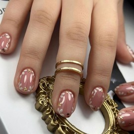 24Pcs Short French False Nail Almond Press on Nails with Floral Design French Tip False Nails Press On Nail Cute Flower Full Cover Fake Nails Tips Spring Summer Nails, for Women Finger Manicure