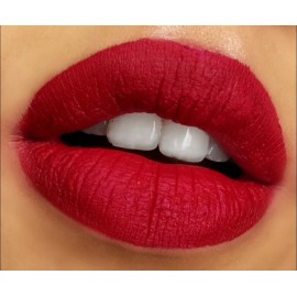 Labial Liquido Mate Terciopelo Color Carmin Carmín