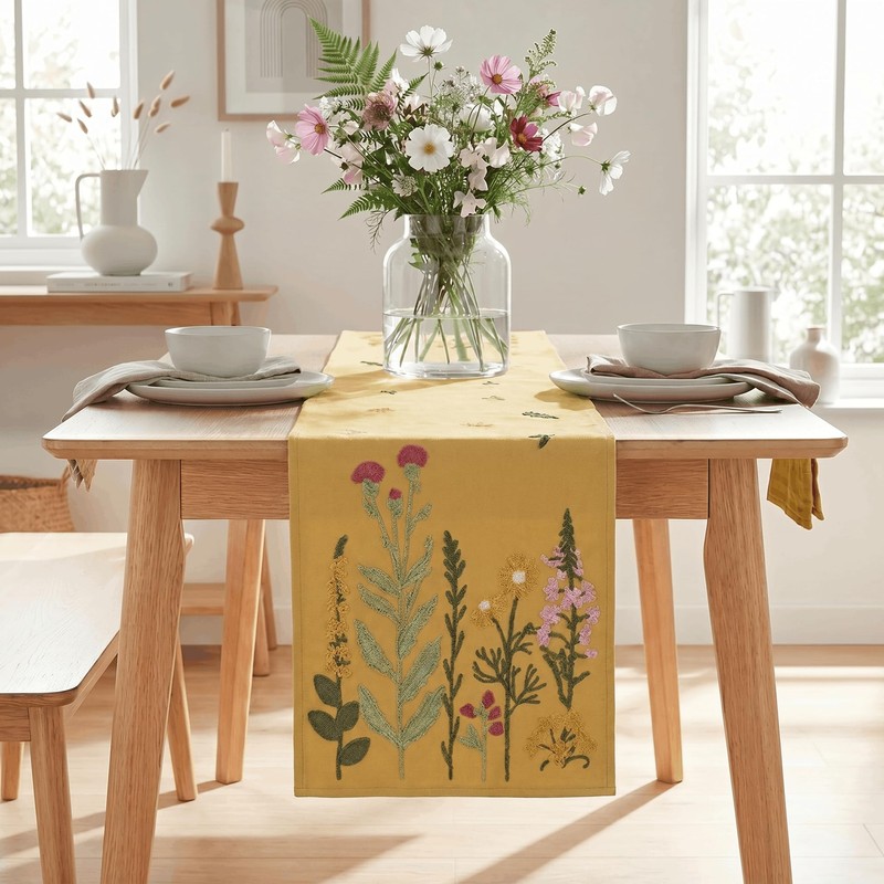 Light Camel Soft Chain Embroidery Wild Floral Spring Table Runner,