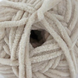 James C Brett Flutterby Chunky Knitting Wool (B28 Oyster)