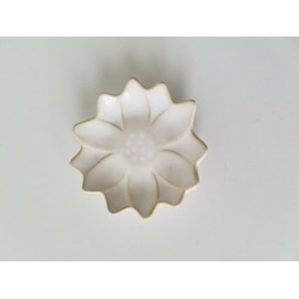 S&E Chopstick Set (with Small White Plates)