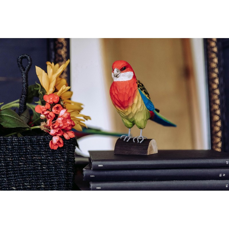 WILDLIFEGARDEN Wildlife Garden WG4807 DecoBird Rosella - Hand Carved Decorative