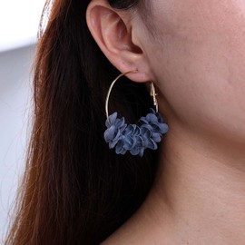 TseenYi Boho Fabric Flower Hoop Earrings Red Flower Petal Hoop Earrings Gold Floral Circle Hoop Earrings Vintage Flower Round Dangle Hoop Earrings Floral Bridal Earrings for Women, Zinc, No Gemstone