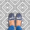 RoomMates FT4602BX Santorini Black and White Peel and Stick Floor