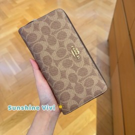 Coach NWT Coach Long Zip Around Wallet in Signature Canvas CW778 Gold/Tan/Brown
