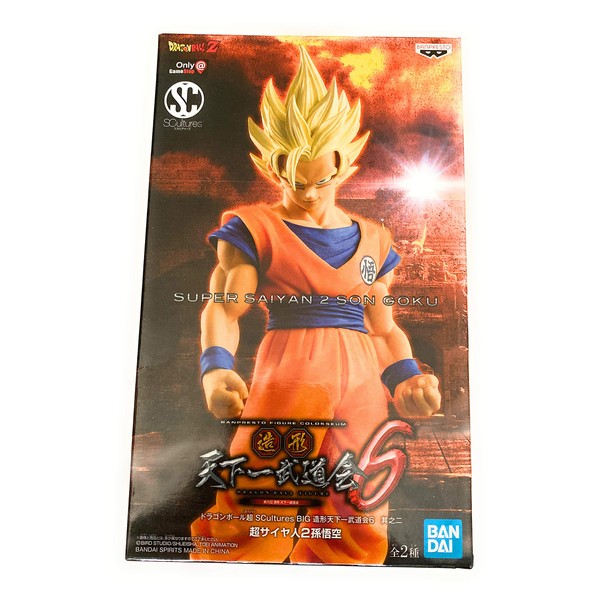 BANDAI Dragon Ball Z Super Saiyan Goku Statue