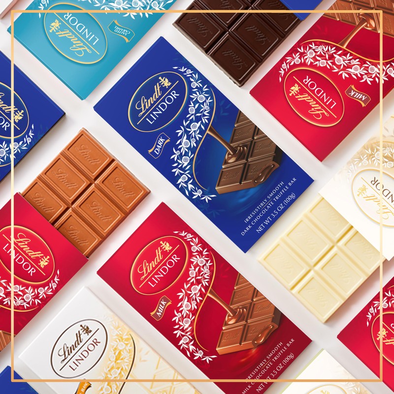 Lindt LINDOR White Chocolate Truffle Bar, Chocolate Candy Bar with