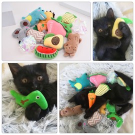 onebarleycorn Catnip Cat Toy, Pack of 12 Cat Toy Set of Cat Cushion with Catnip Cats Valerian Cushion Plush Cuddly Cushion Crinkle Balls Cat