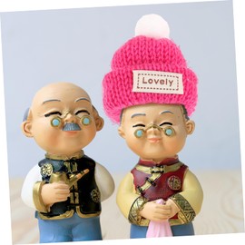 Toyvian 5pcs Knitted Beanie Tiny Hats Christmas Mini Hat Mini Hats Tiny Knit Hats Miniature Hat DIY Mini Knitting Hats Christmas Mini Ornaments Black Santa Hats DIY Craft Accessories Yarn