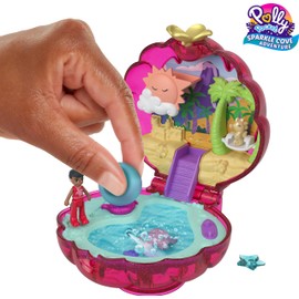 Polly Pocket Dolls & Accessories, Sparkle Beach Shell Compact with Micro Doll & Ocean Pet, Travel Toy with Water Play,