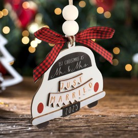Wedding Gifts for Couples 2025 Just Married Ornaments Our First Christmas Ornament White Mr and Mrs Engagement Bridal Shower Gift Decorations Home Decor Bachelorette Gifts for Bride Women Newlyweds