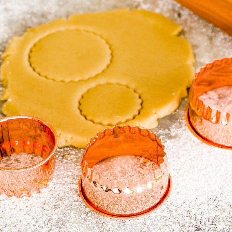 Pastry Tek 3-Piece Copper-Plated Metal Fluted Round Cookie Cutter Set