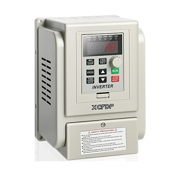 XCFDP AC 220V/1.5kw 2HP Variable Frequency Drive,8A VFD Inverter Single Phase to 3 Phase Frequency Converter for Spindle Motor Speed Control(Single-Phase Input, 3 Phase Output)