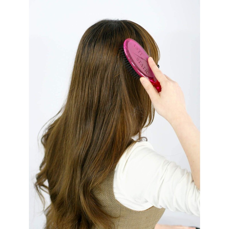 Smirnoff Static Remove Cushion Brush