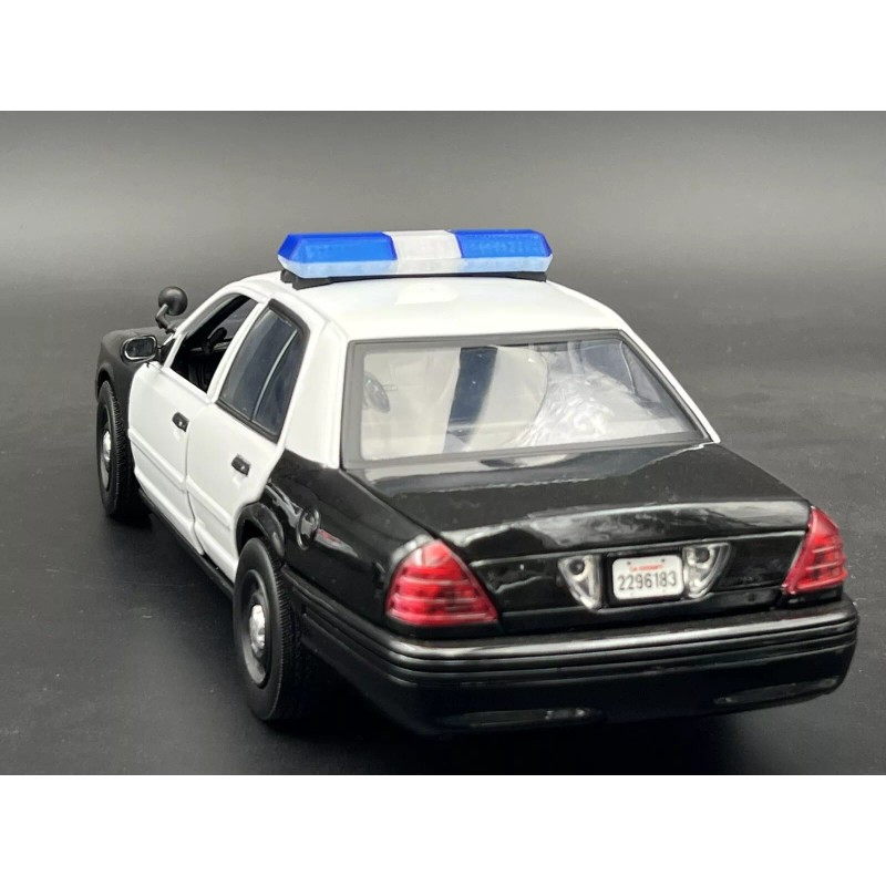 Non-operating Lightbar 1/18 Scale Clear Blue Code 3 MX7000 Lightbar