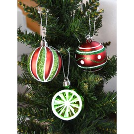 Christmas Baubles 9-Piece 6 cm Plastic Christmas Tree Baubles Christmas Decoration Set Plastic Ornament Christmas Decoration with Pendant Oh Deer Theme Red White Green (Green/Red)